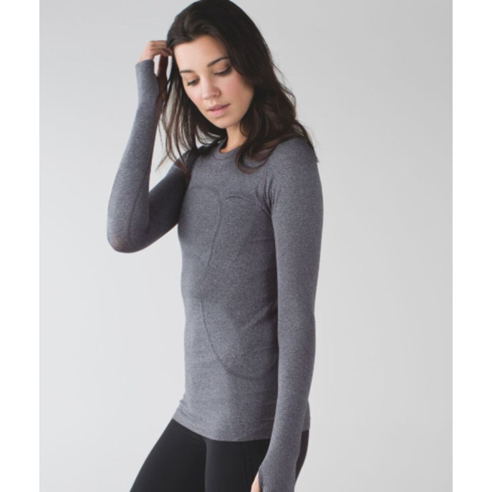 Lululemon Swiftly Tech Long Sleeve - Heathered Black size 6